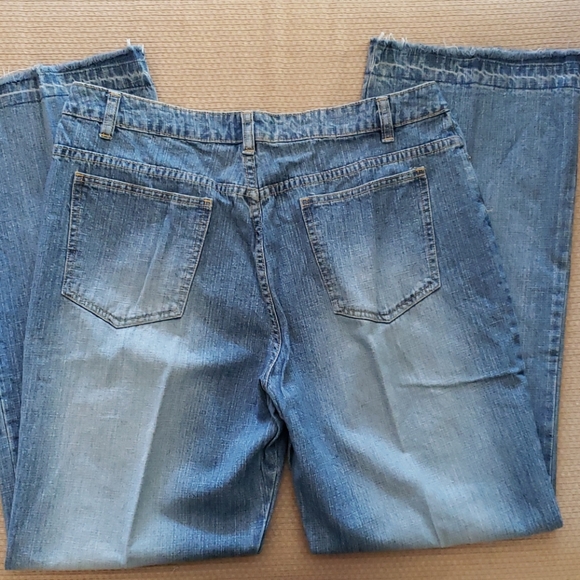 Turquoise/stud accented jeans Size 16 low rise EUC - Picture 5 of 13